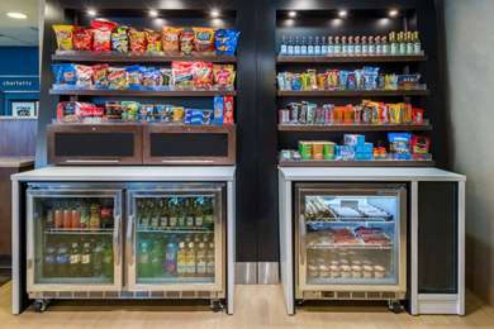 Hampton Inn Charlotte-University Place 10