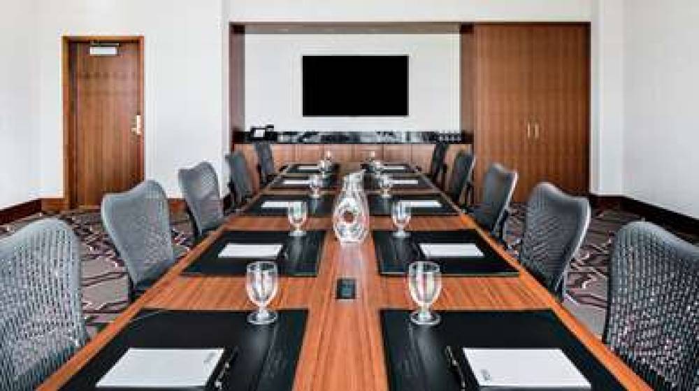 HAMPTON INN CHICAGO MCCORMICK PLACE 5