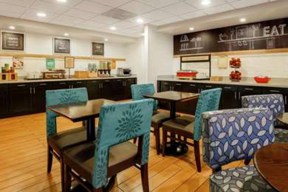 Hampton Inn Chicago-Midway Airport 5