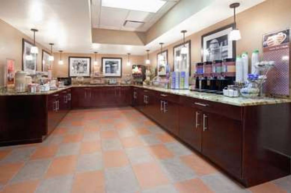 Hampton Inn Cincinnati/King's Island 9