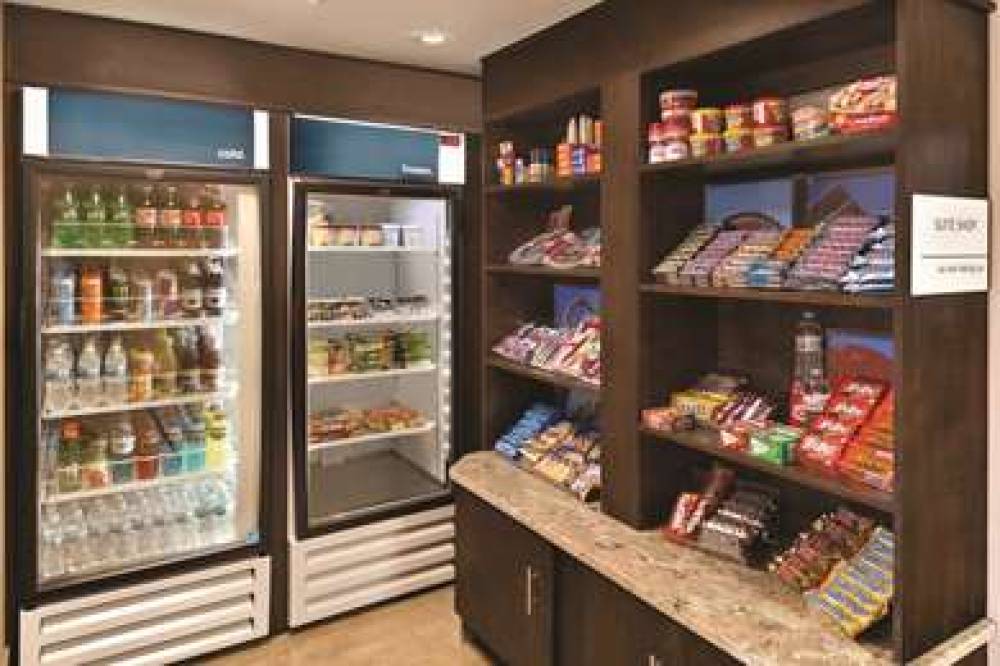 Hampton Inn Cincinnati/King's Island 10