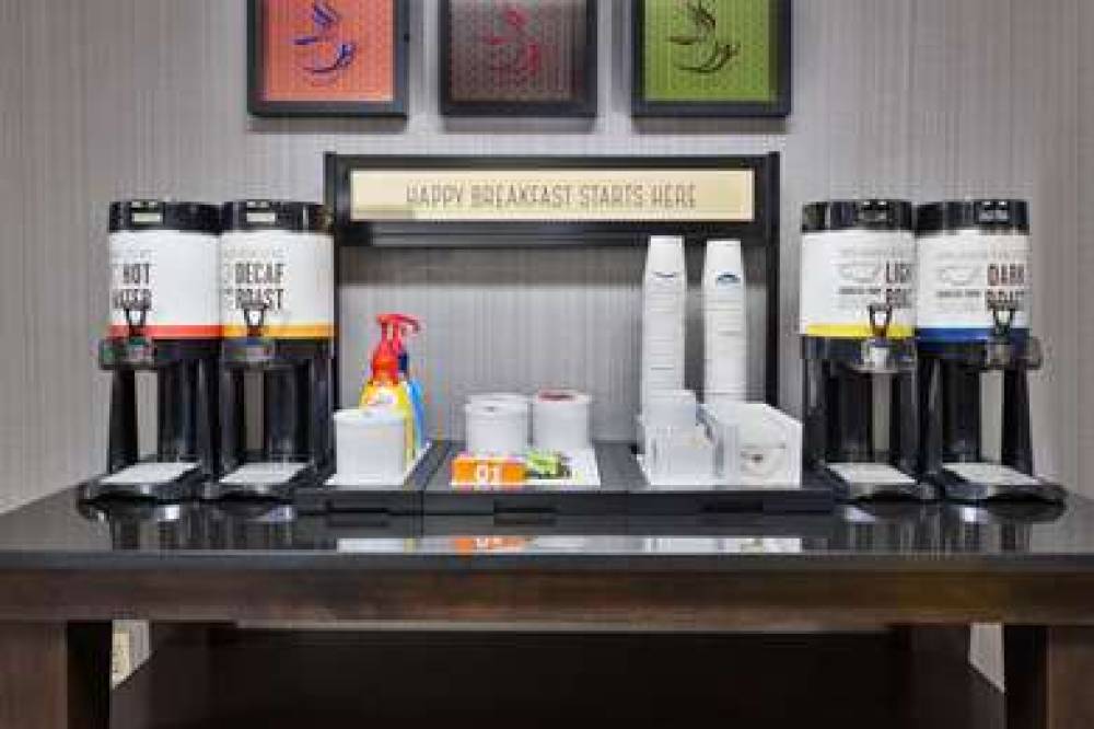 Hampton Inn Columbus/Delaware-I-71 North 5