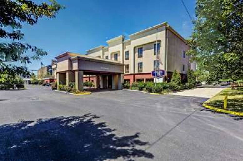 Hampton Inn Columbus-I-70E/Hamilton Rd. 8
