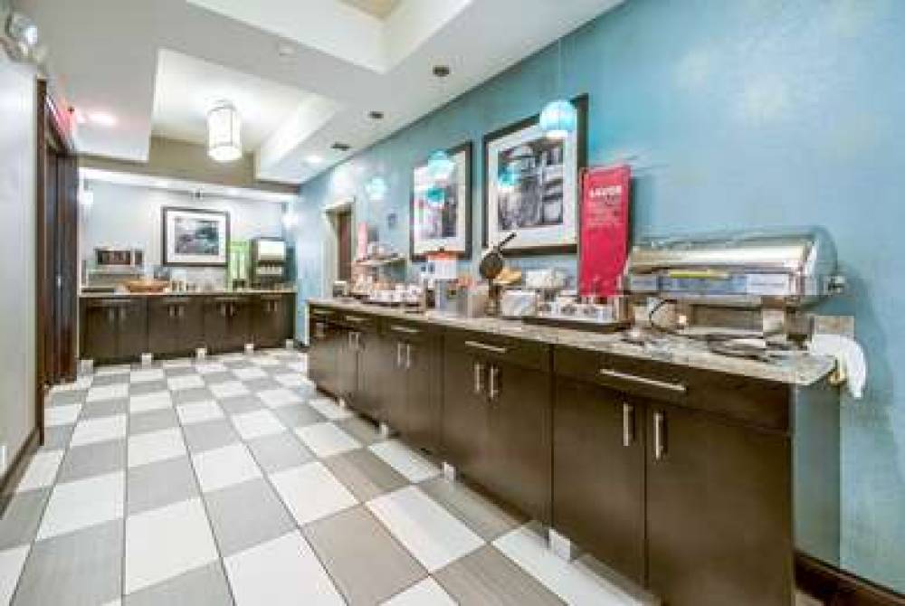 HAMPTON INN COLUMBUS-WEST 7