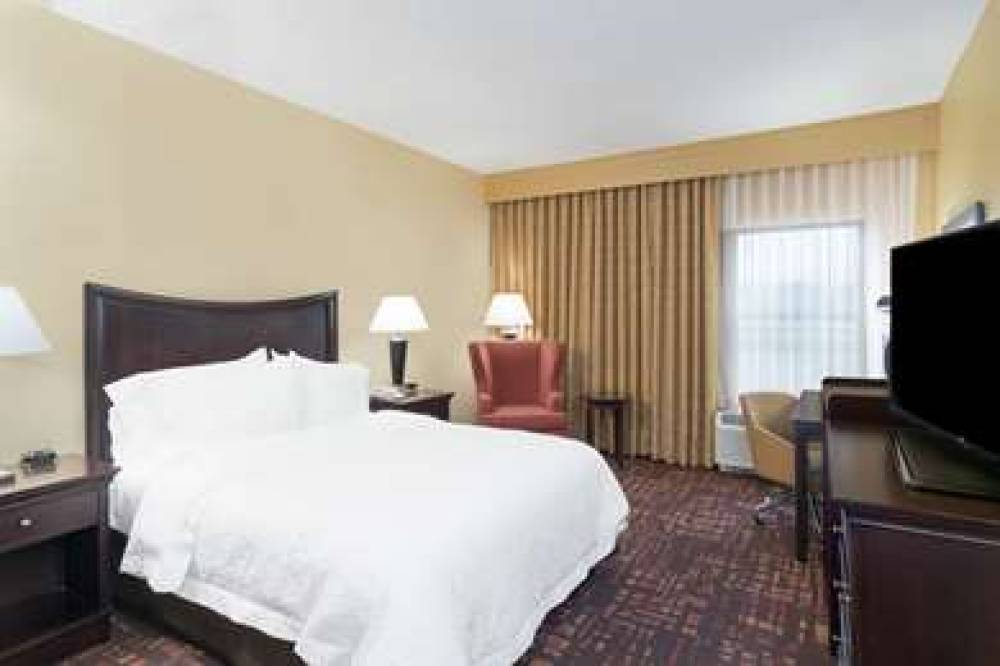HAMPTON INN CORYDON 10