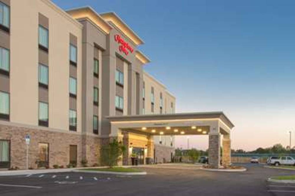 HAMPTON INN CRESTIVEW SOUTH I-10 1