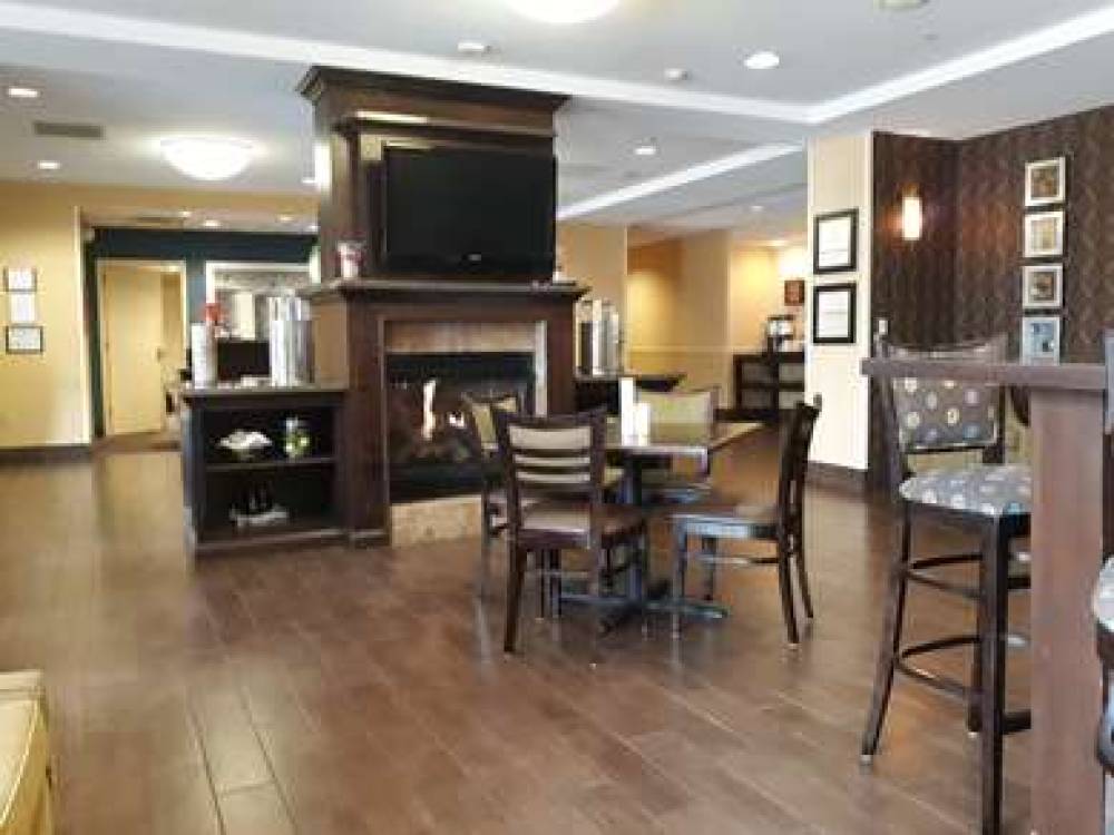 Hampton Inn Dandridge, TN 3