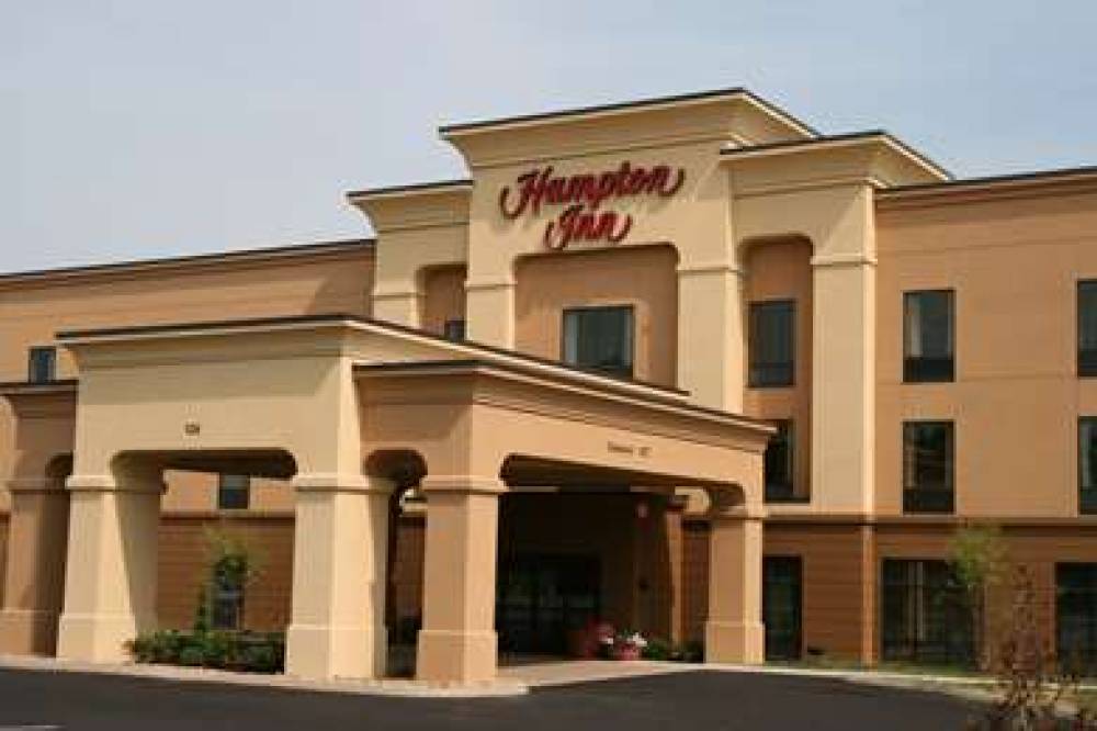 Hampton Inn Dandridge, TN 1