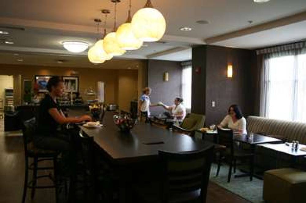 Hampton Inn Dandridge, TN 10