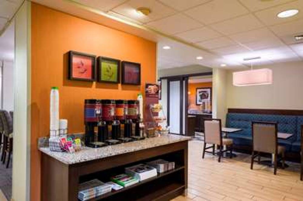Hampton Inn Danville, PA 6