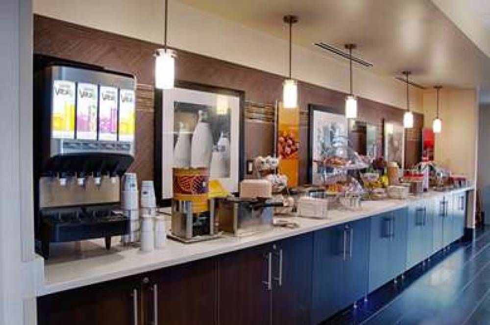 Hampton Inn Dayton/Huber Heights 10
