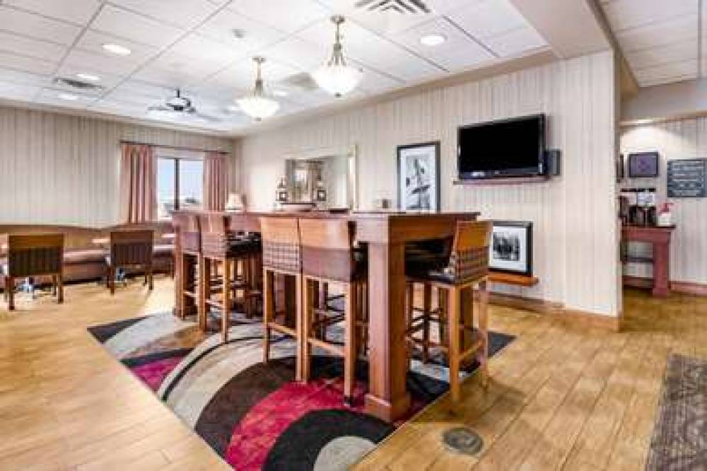 Hampton Inn Derby, KS 6