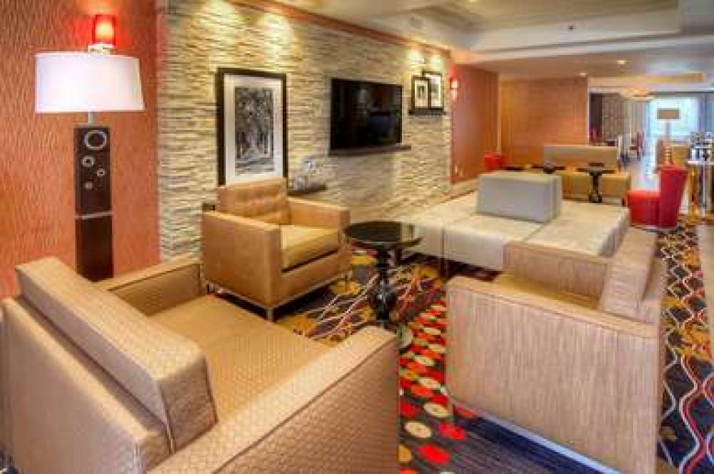 Hampton Inn Fremont, CA 4