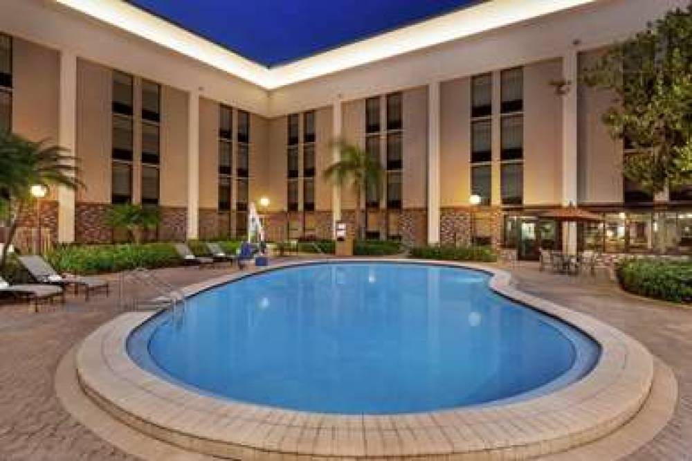 Hampton Inn Ft. Lauderdale/Cypress Creek 8
