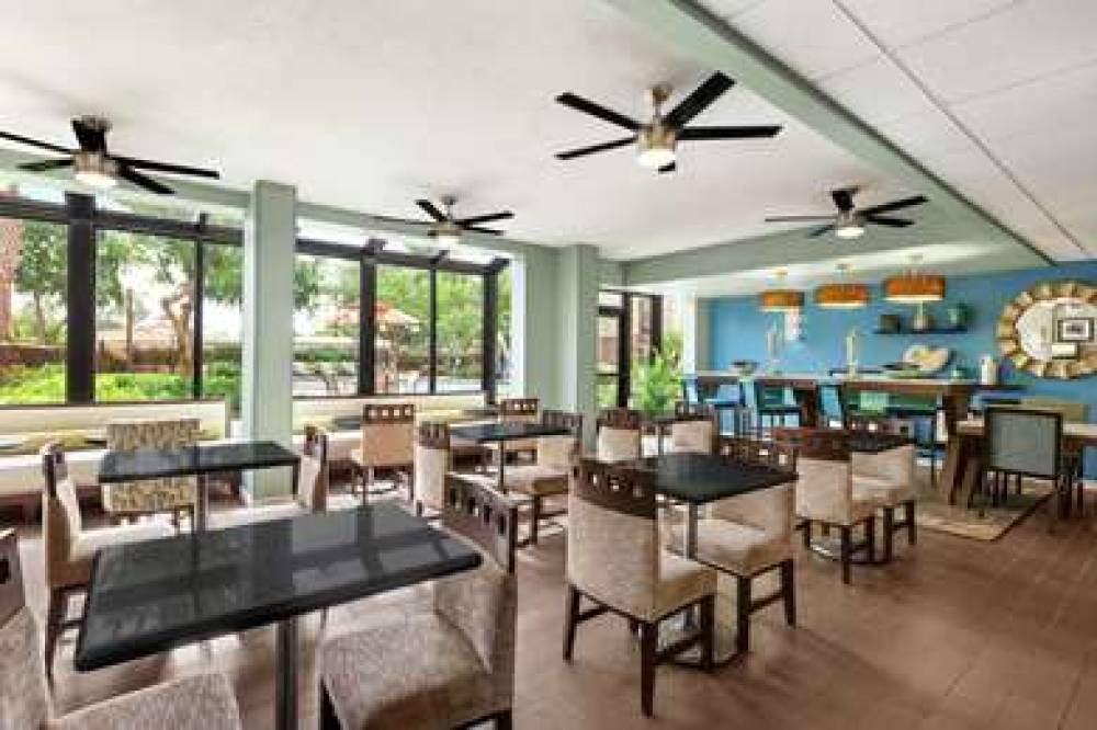 Hampton Inn Ft. Lauderdale/Cypress Creek 6
