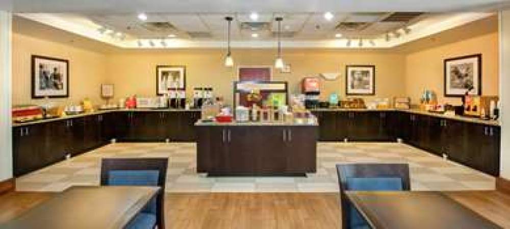 Hampton Inn Gaffney 8