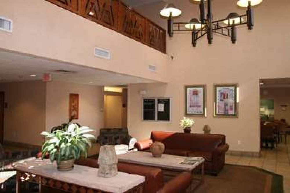 Hampton Inn Glendale-Peoria 7