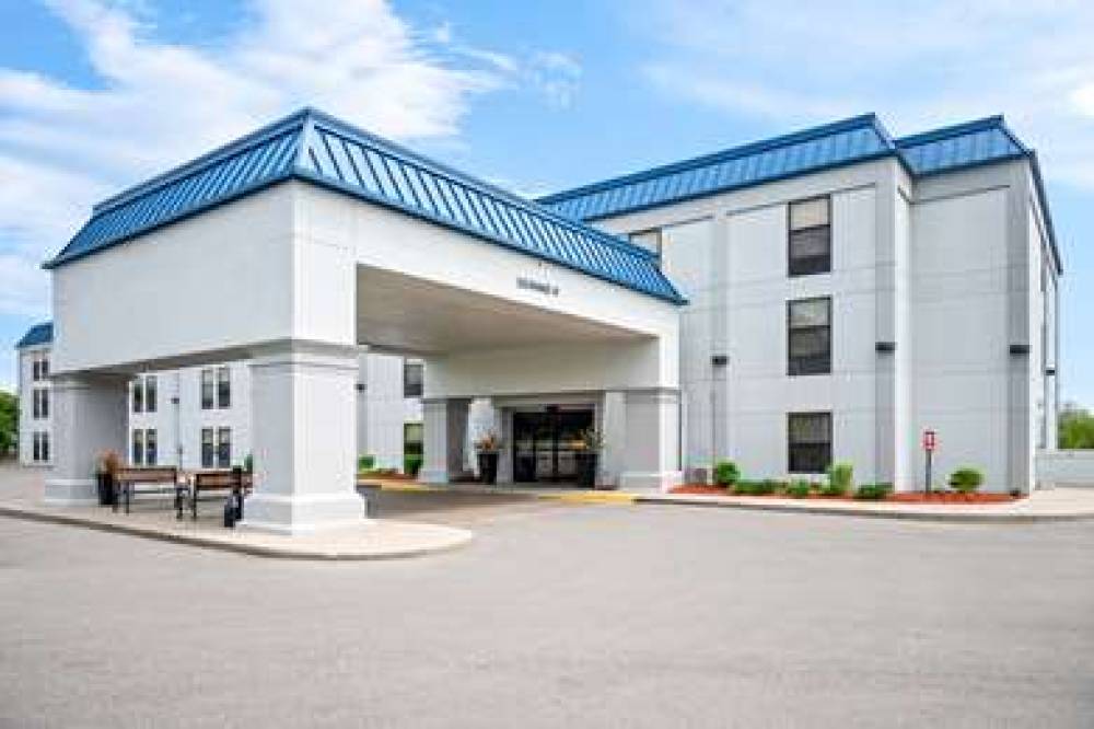 Hampton Inn Grand Rapids North 3