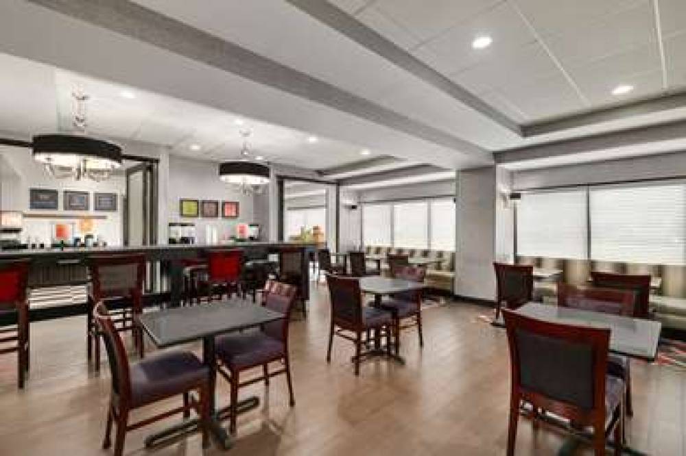 Hampton Inn Greenville/Simpsonville 10