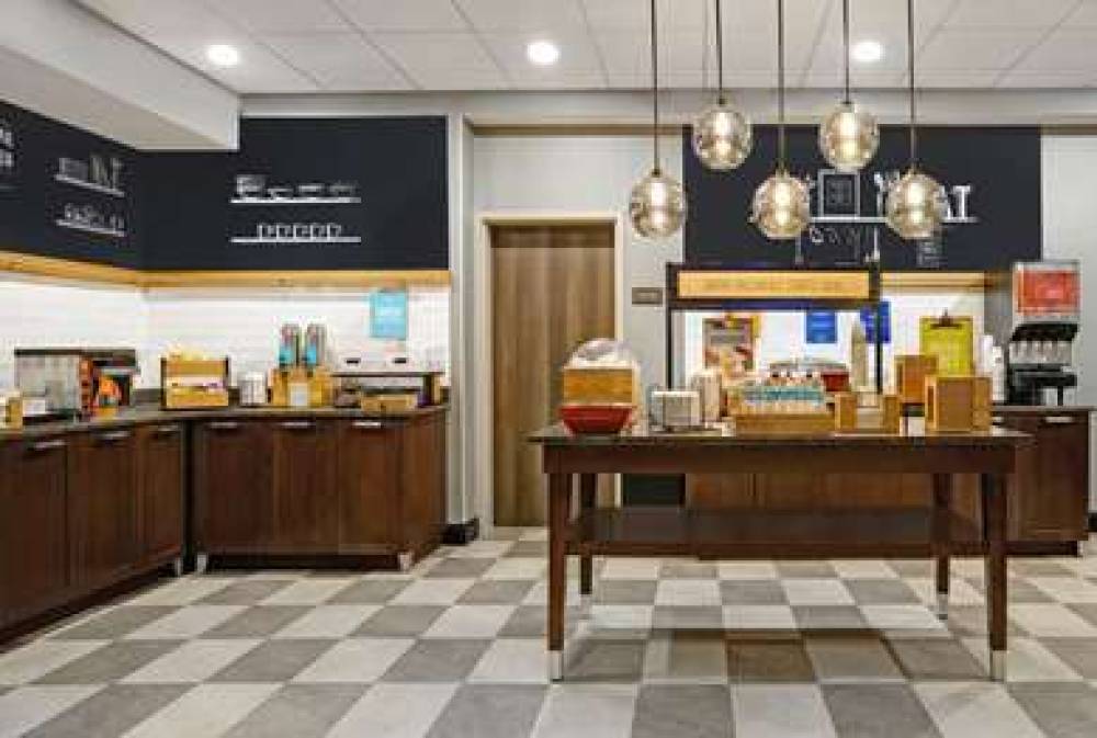 Hampton Inn Greenville Woodruff Road 6