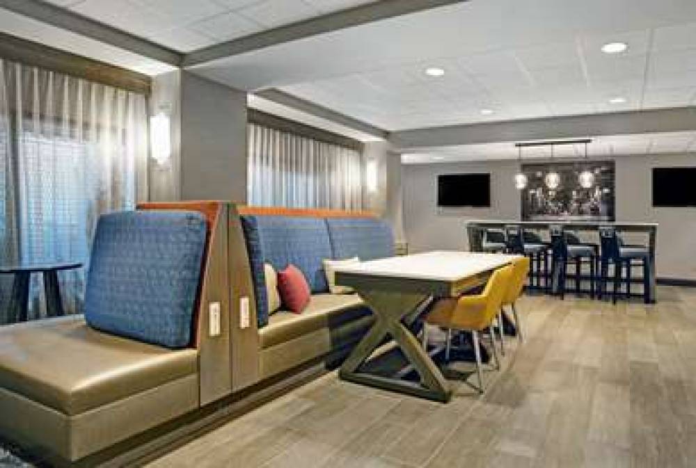 Hampton Inn Greenville Woodruff Road 7