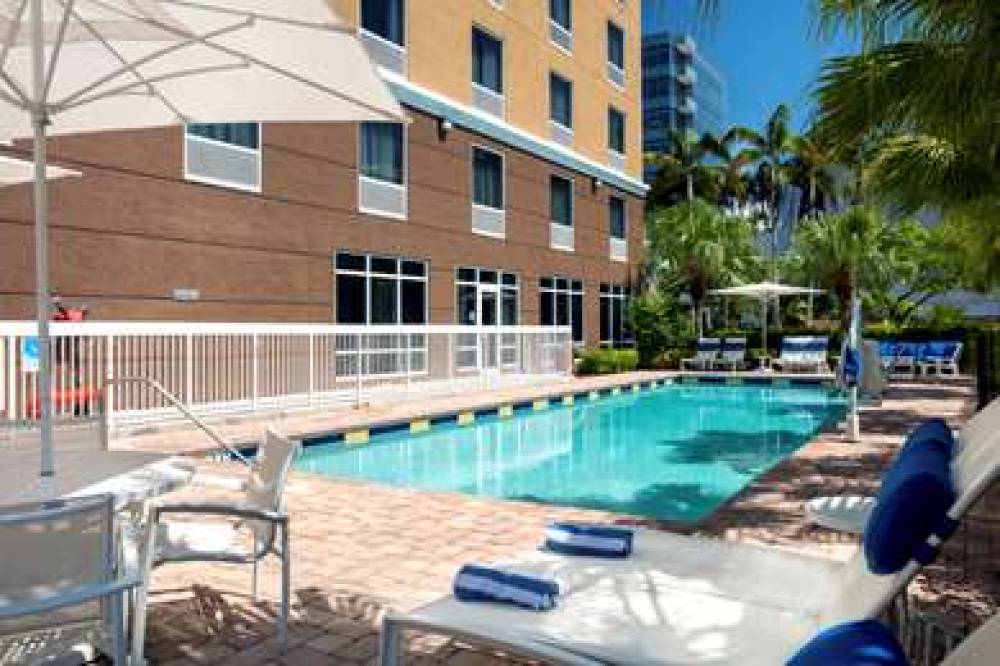 Hampton Inn Hallandale Beach/Aventura 6