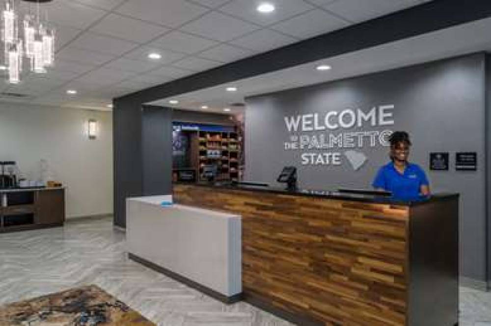 HAMPTON INN HARDEEVILLE 3