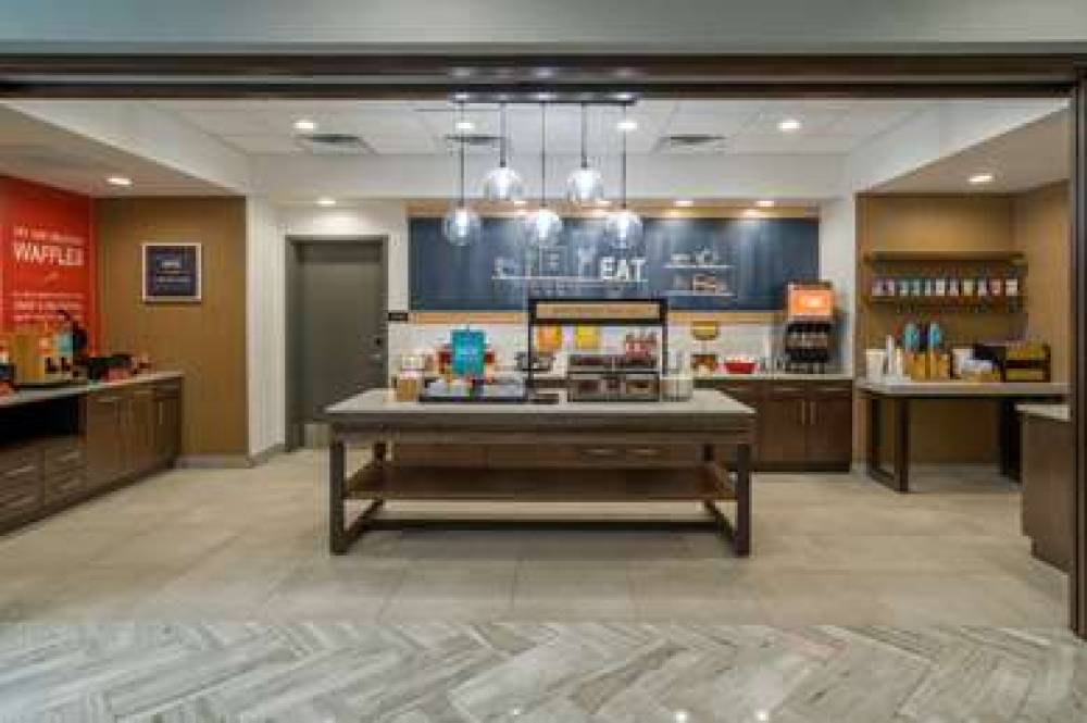 HAMPTON INN HARDEEVILLE 7