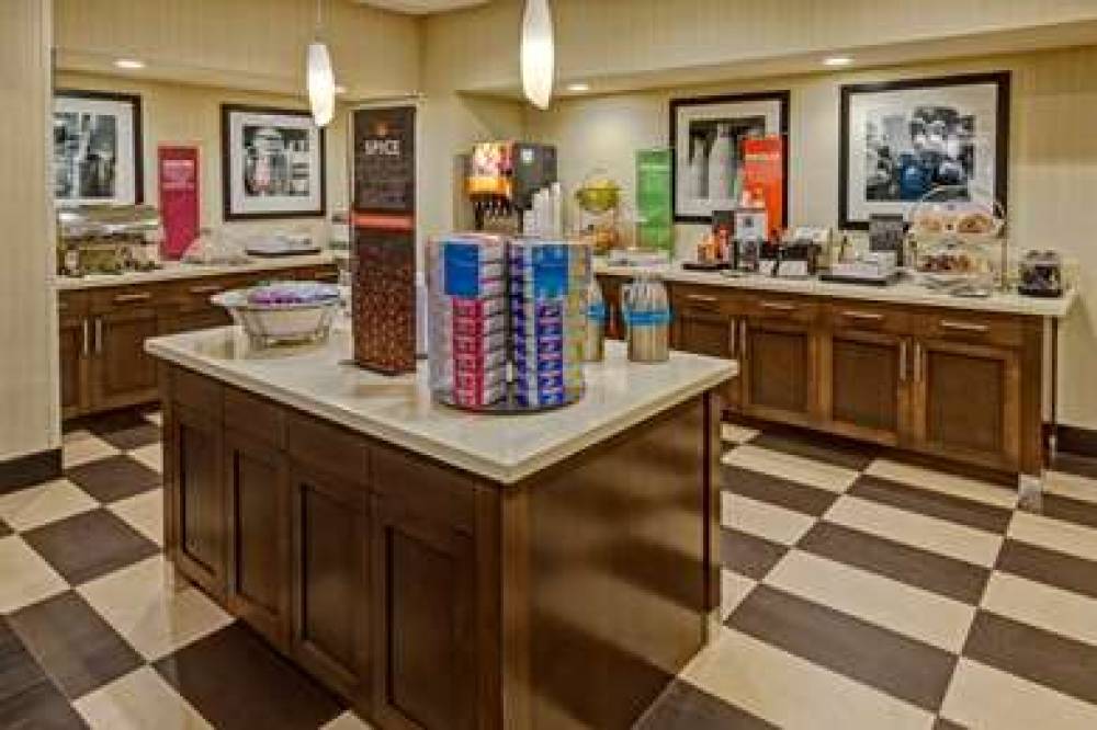 Hampton Inn Houston/Baytown 10