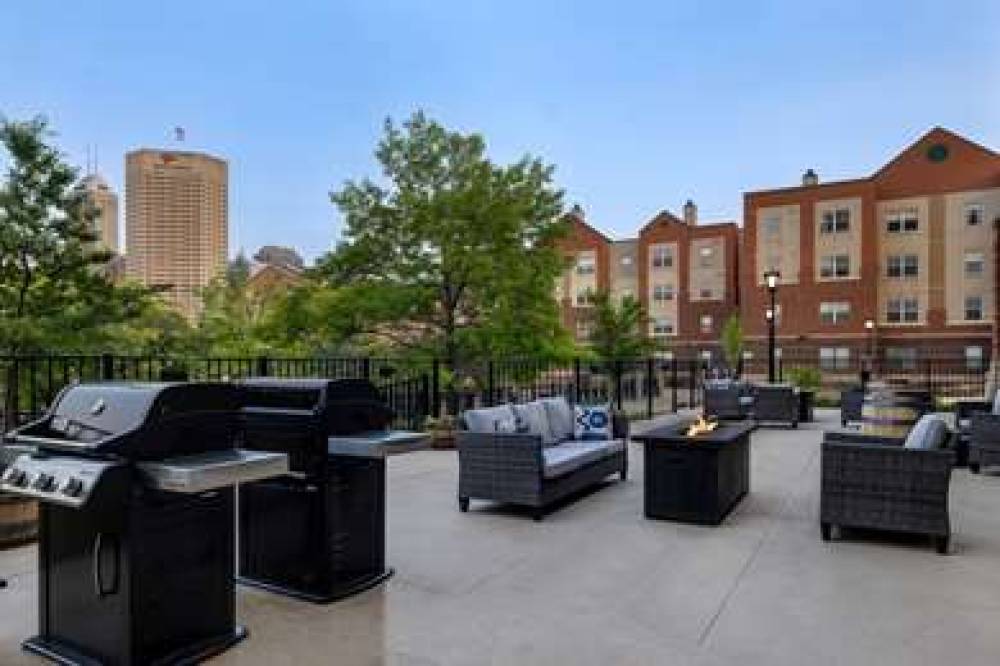 HAMPTON INN INDIANAPOLIS DT IUPUI 2