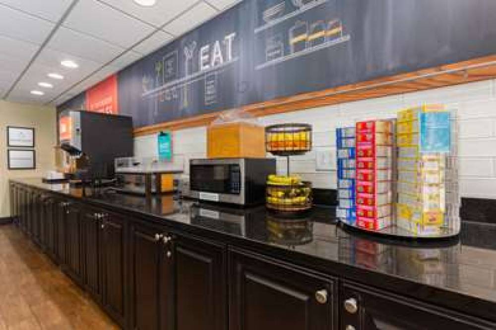 Hampton Inn Kingsport 5