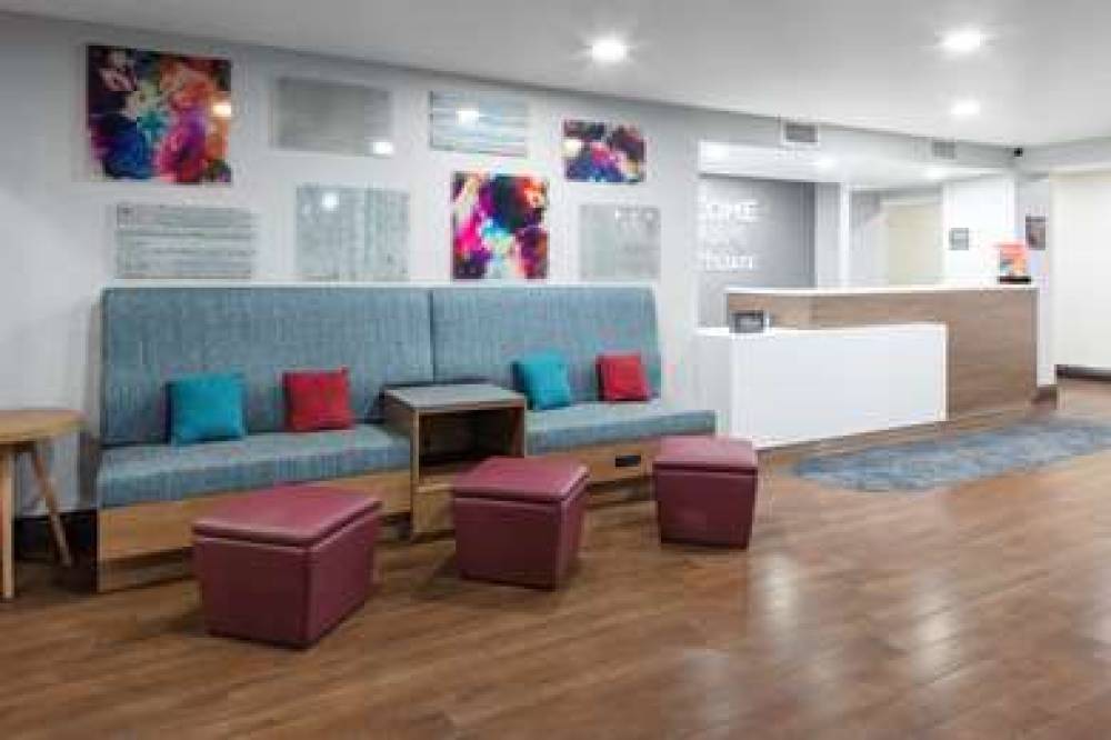 Hampton Inn Las Vegas 8