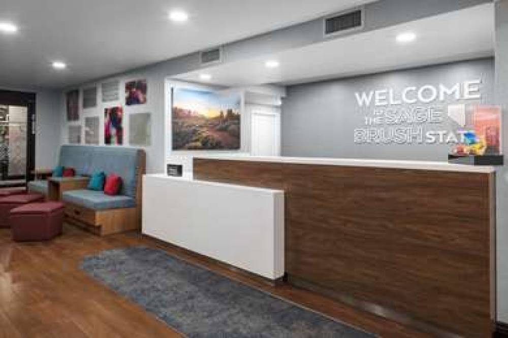 Hampton Inn Las Vegas 10