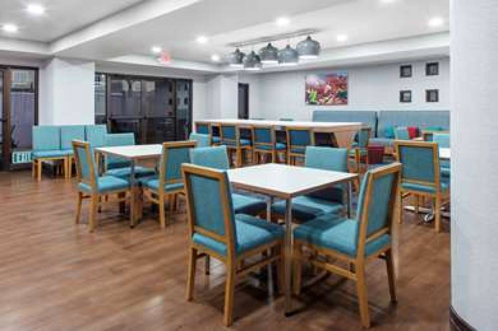 Hampton Inn Las Vegas 9