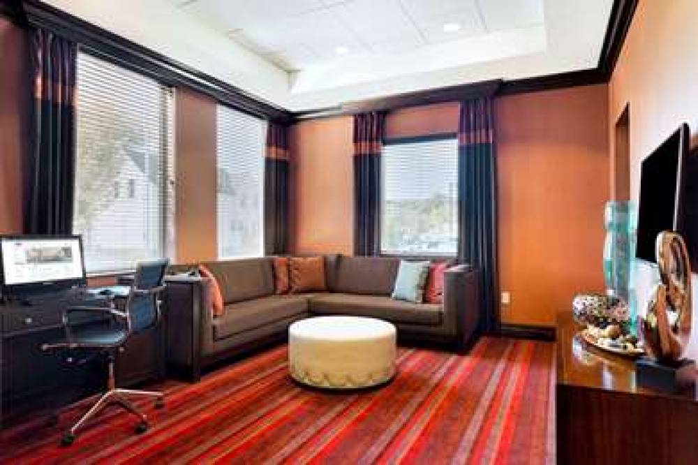 Hampton Inn Lewiston/Auburn, ME 5