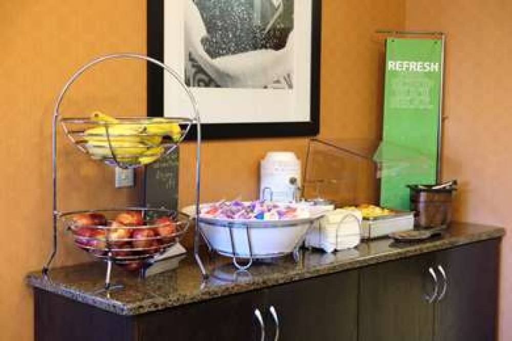 Hampton Inn Lima 8