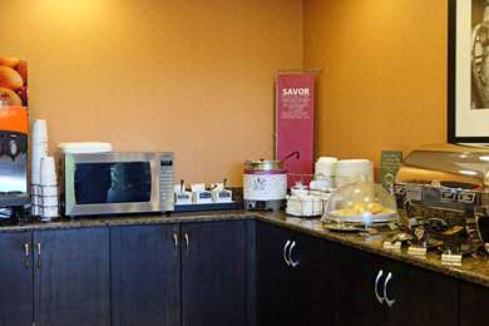 Hampton Inn Lima 9