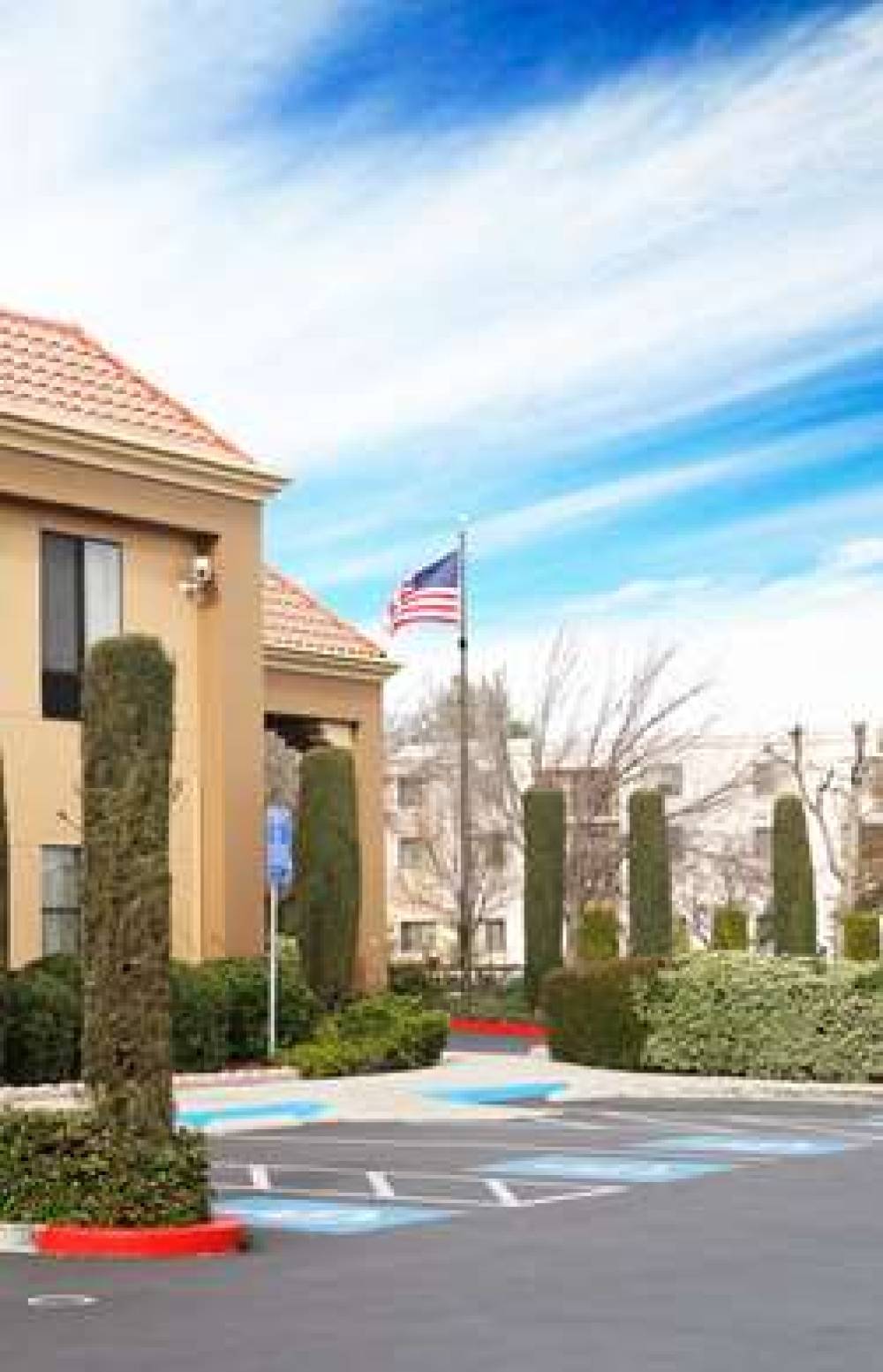 Hampton Inn Livermore 3