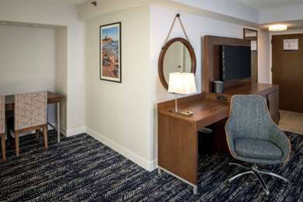 Hampton Inn Long Island/Commack 3