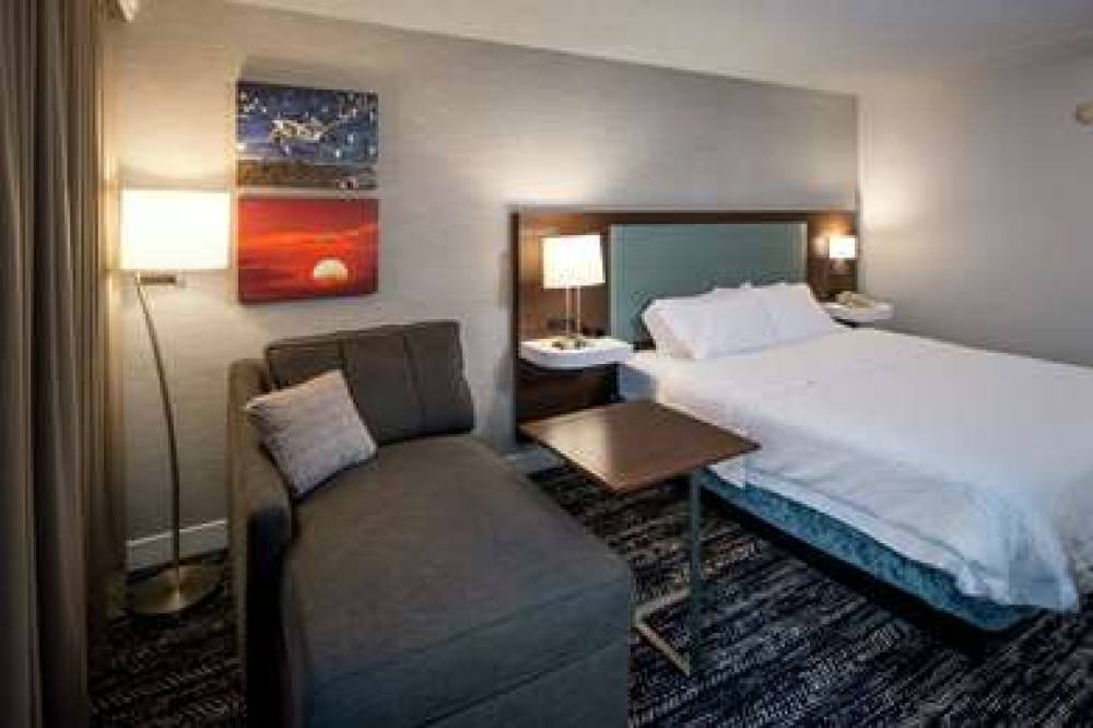 Hampton Inn Long Island/Commack 6