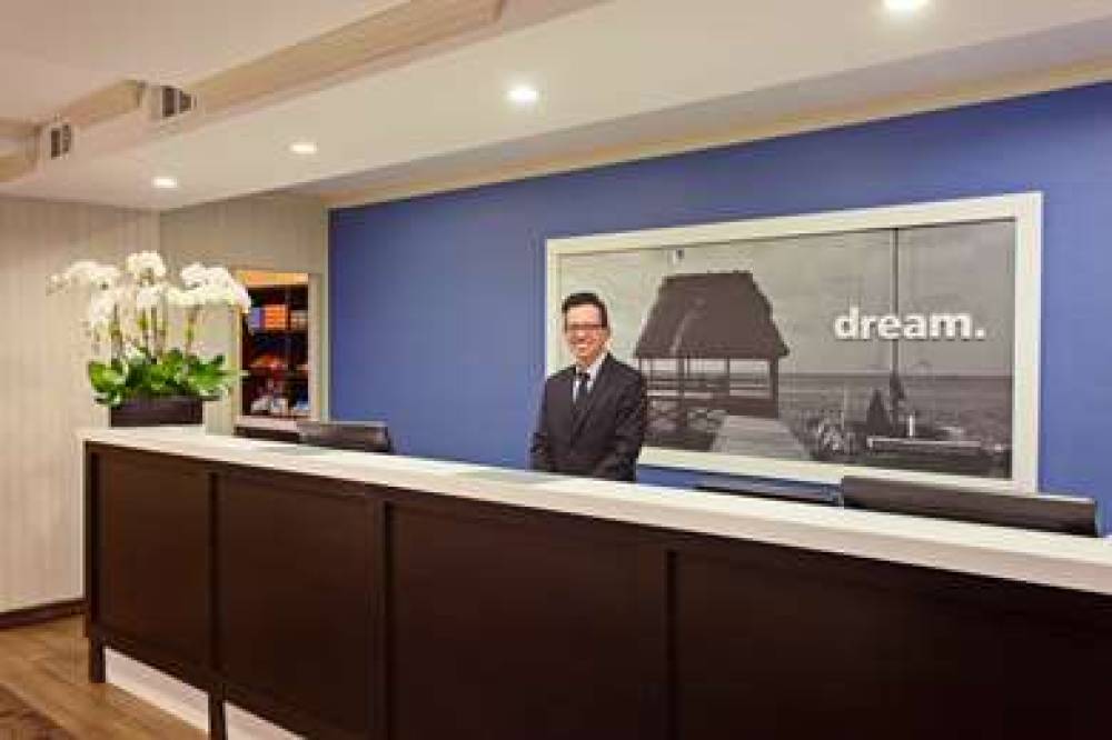 Hampton Inn Los Angeles-Int'l Airport/Hawtho 6
