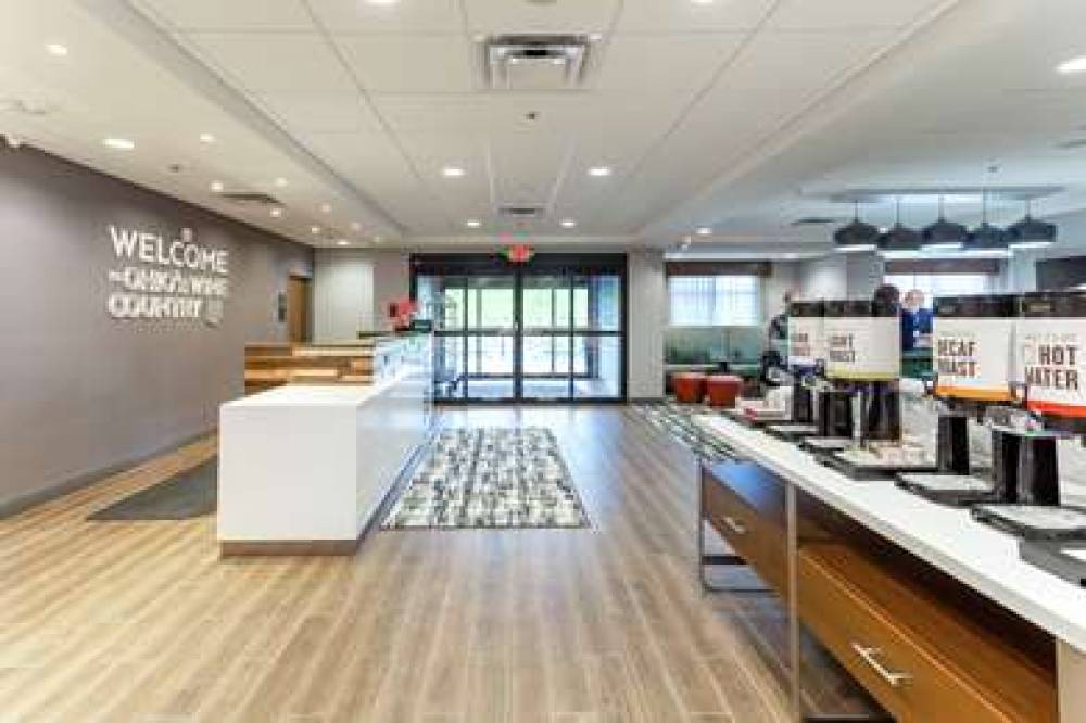 HAMPTON INN MADISON 10