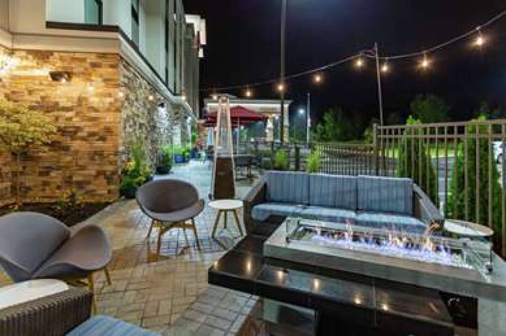 HAMPTON INN MADISON 6