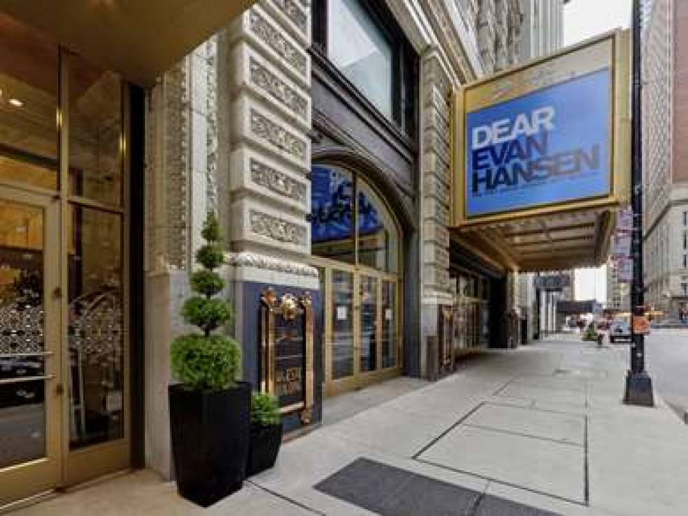 Hampton Inn Majestic Chicago Theatre District 5
