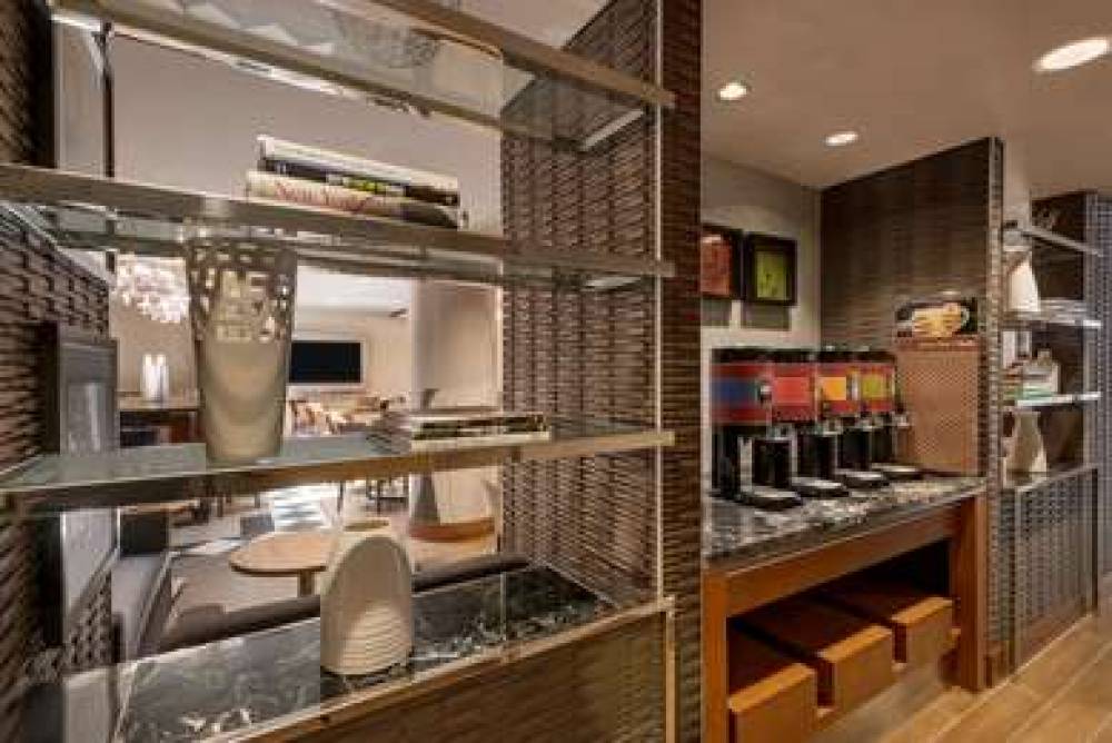 HAMPTON INN MANHATTAN/DOWNTOWN-FINA 9