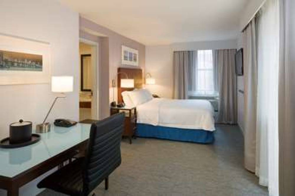 Hampton Inn Manhattan-Seaport-Financial District 2