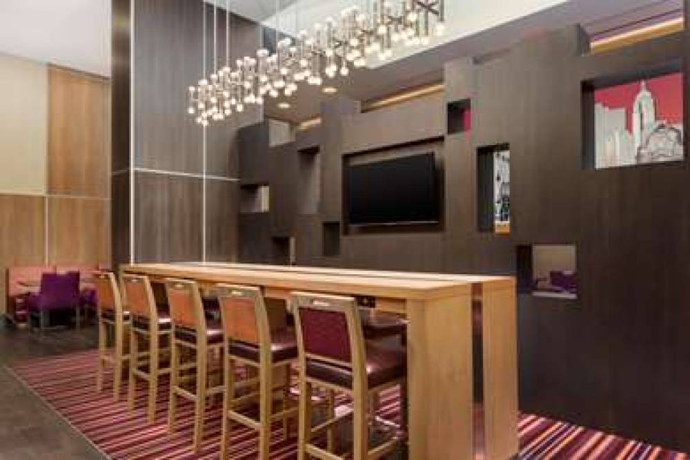 HAMPTON INN MANHATTAN/TIMES SQUARE 8
