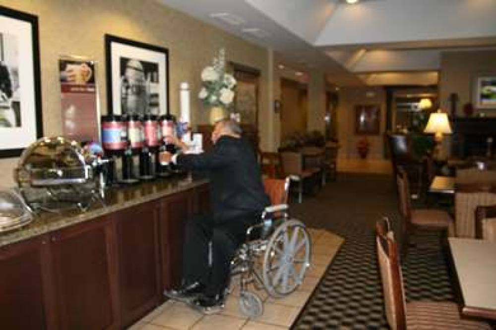 Hampton Inn Marshall, MI 4