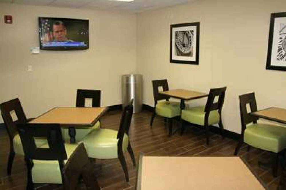 Hampton Inn Memphis-Olive Branch 2