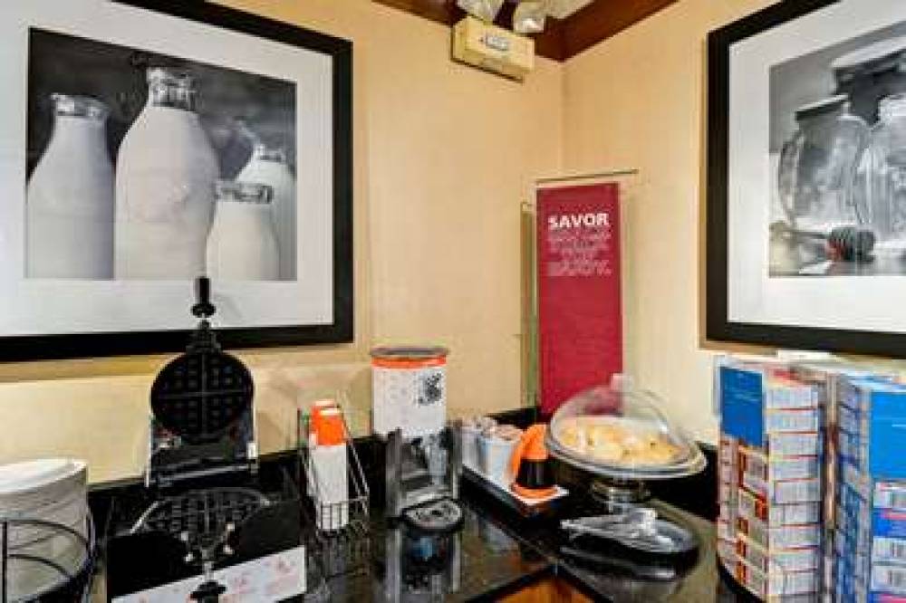 Hampton Inn Memphis Poplar 3